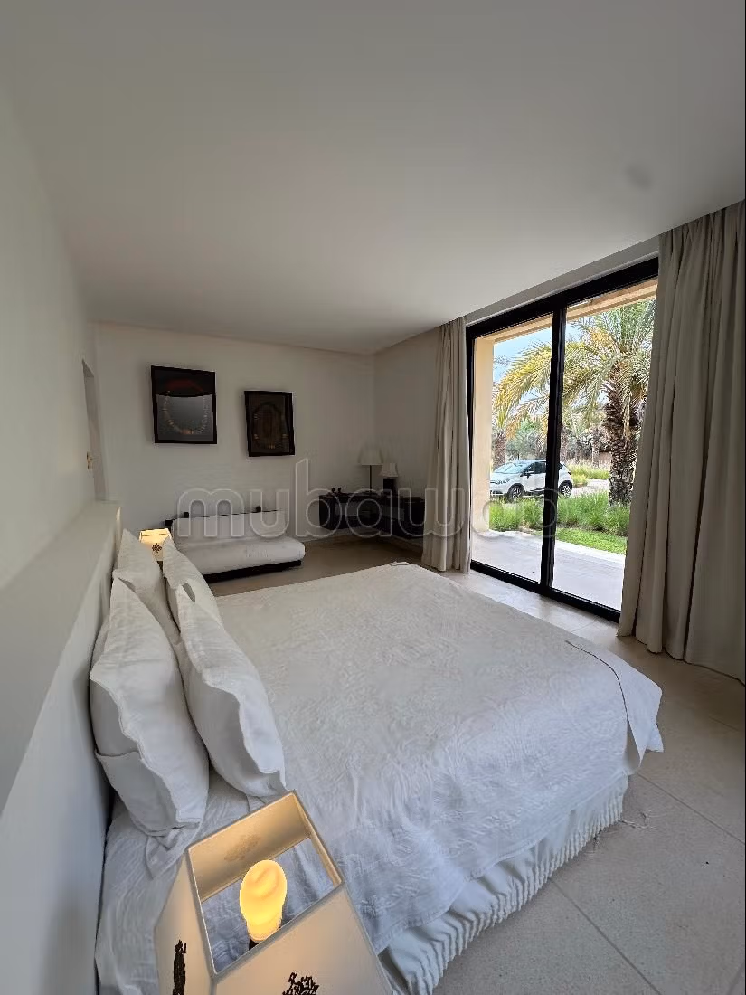 Villa de lujo en venta en Route de l'Ourika. 5 dormitorios. Completamente amueblado. 