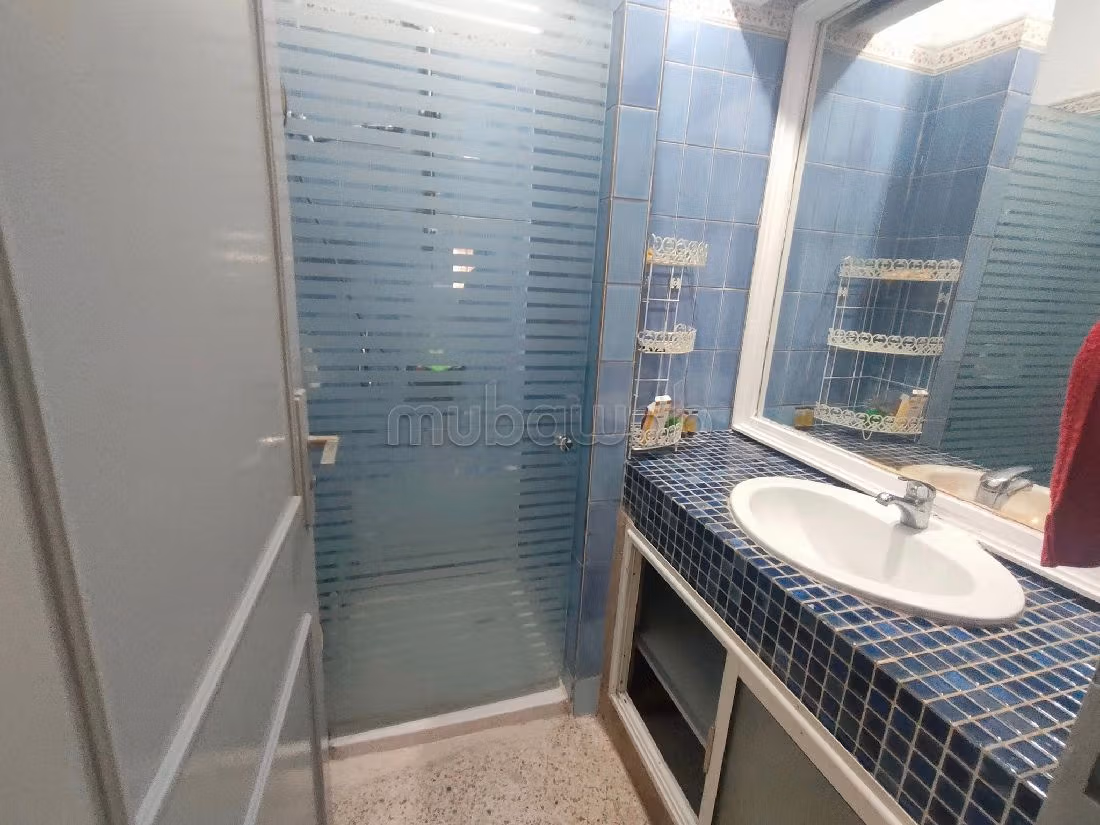 Appartamento in affitto a Maârif. Superficie totale 140 m². Ammobiliato