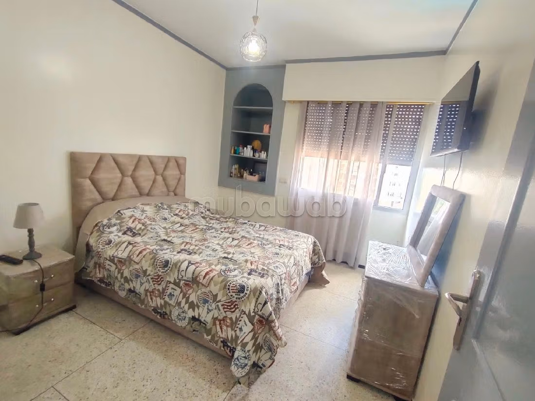 Appartamento in affitto a Maârif. Superficie totale 140 m². Ammobiliato