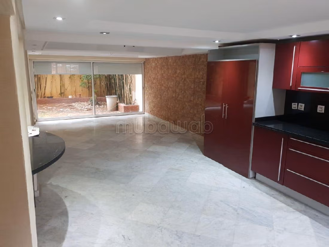 Location villa usage bureau 
longchamps 
hay hana