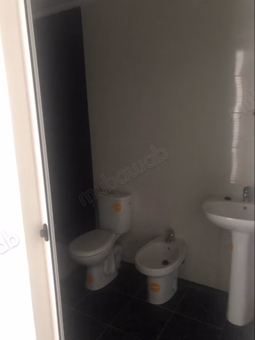 Casa en venta. 1 Habitación. Puerta pesada, salón tradicional