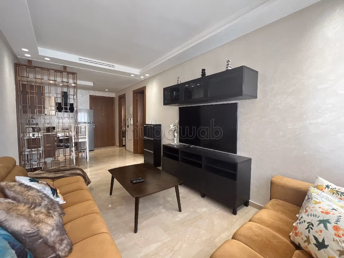 Piso en alquiler en Anfa. 2 habitaciones confortables. Bien decorado.