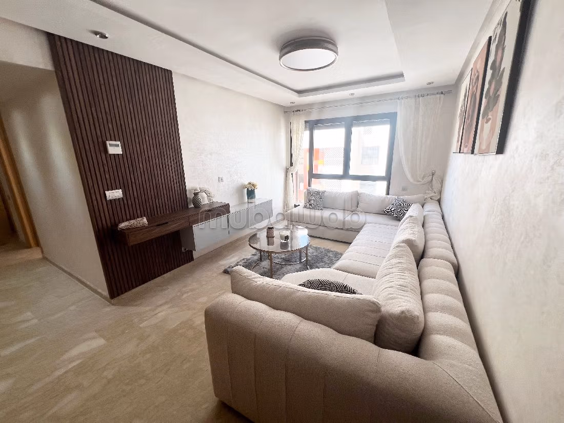 Encuentra un piso en alquiler en Casablanca Finance City. 2 hermosas habitaciones. Ascensor y terraza.