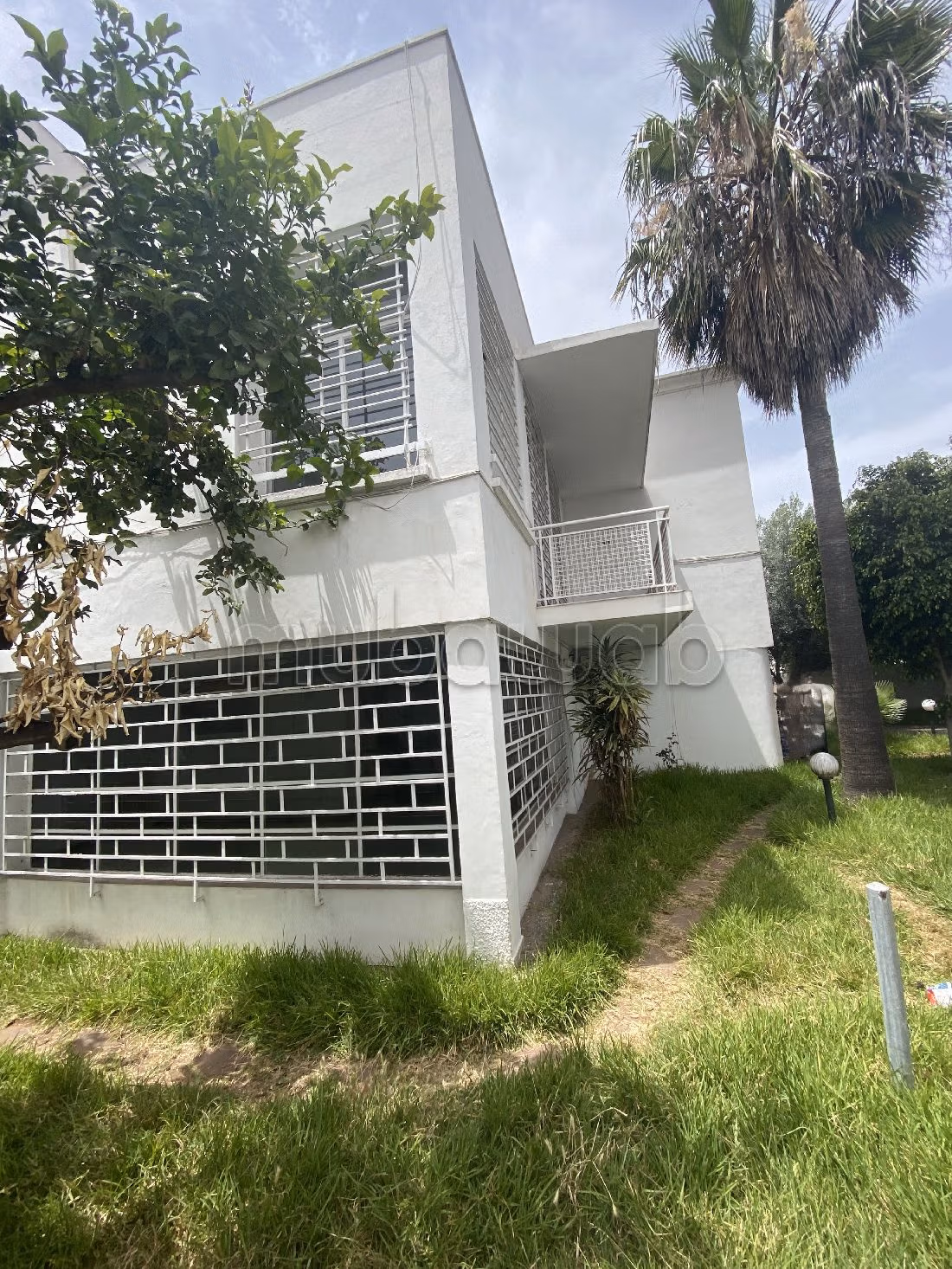 Villa à Vendre de 514.0 m² à Rabat, Haut Agdal