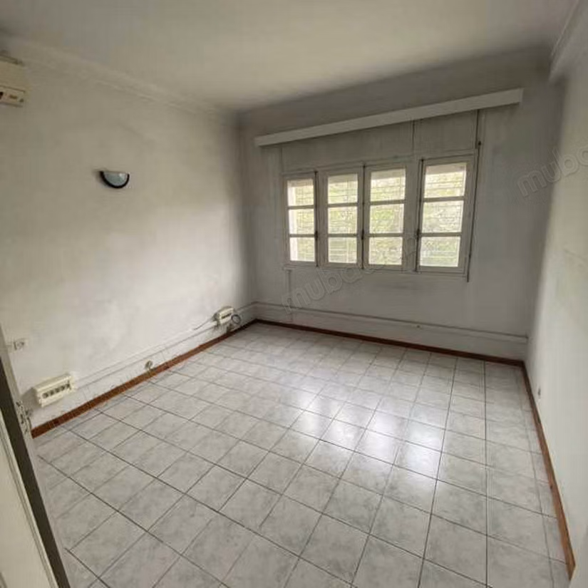 Villa en Venta de 514.0 m² en Rabat, Haut Agdal