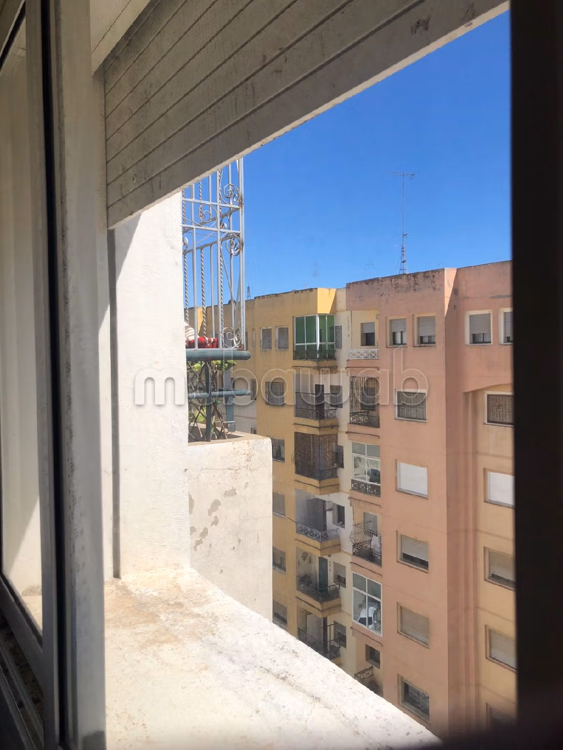 Busca pisos en venta en Mesnana. Gran superficie 104 m². 