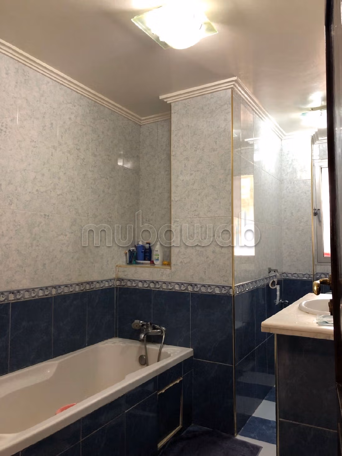 Villa de alto standing en venta en Centre. Area 402 m². 