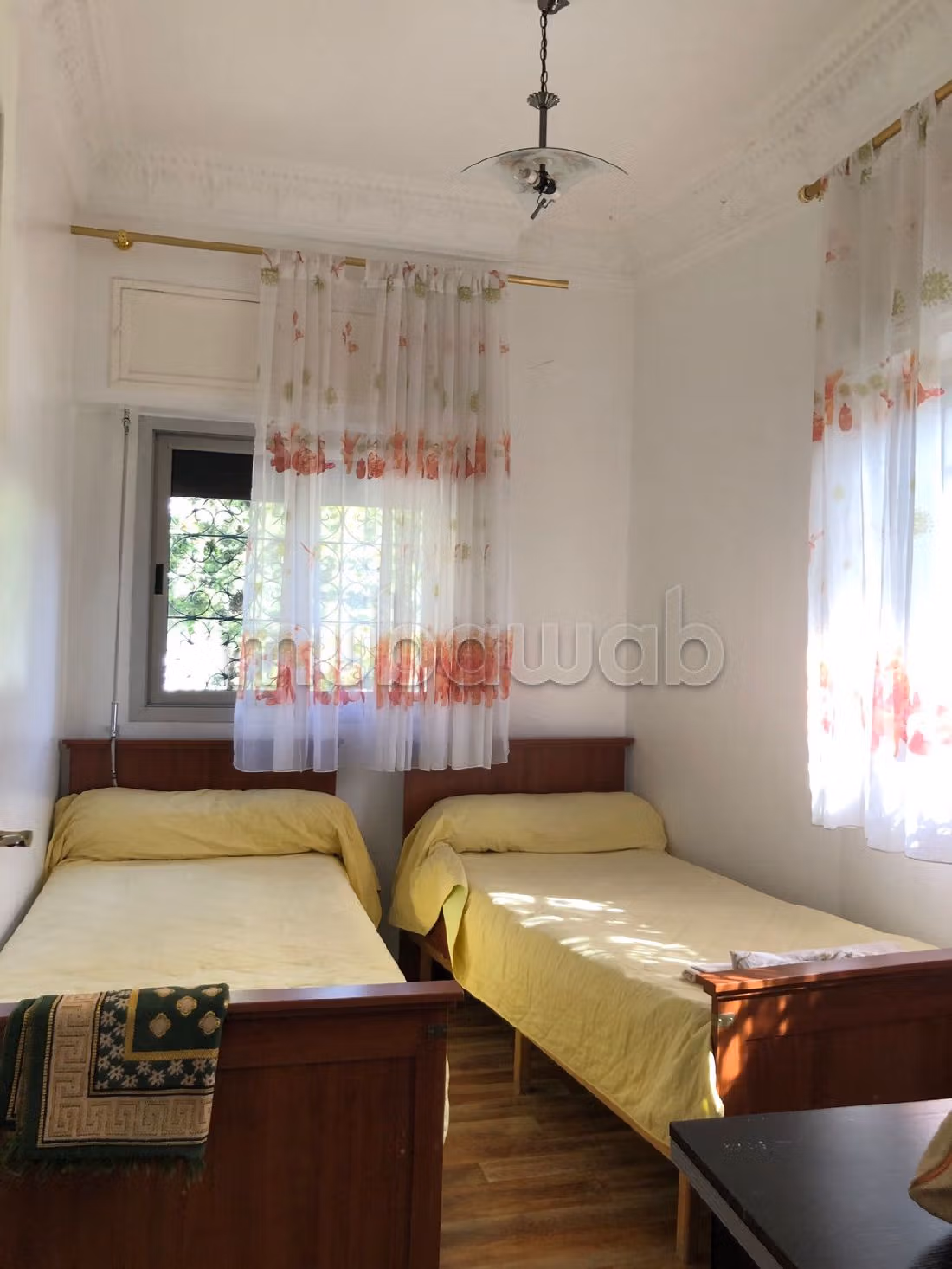 Villa de alto standing en venta en Centre. Area 402 m². 