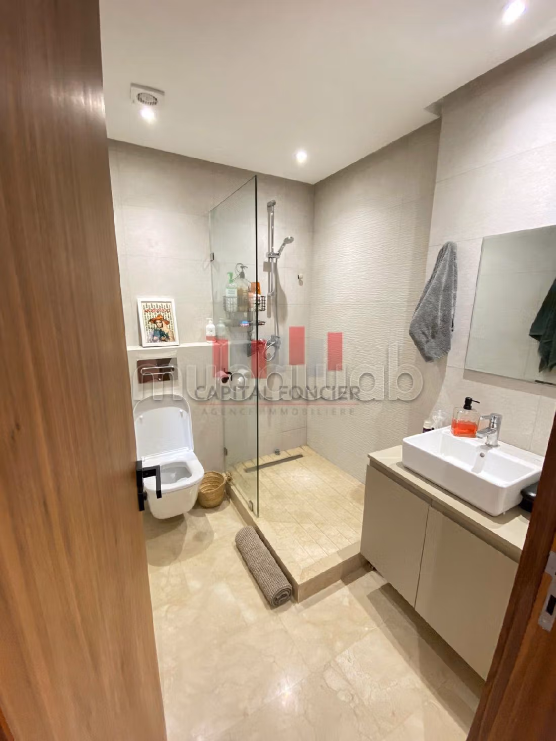 Lovely apartment for rent in Casablanca Finance City. Area of 105 m². Storage unit