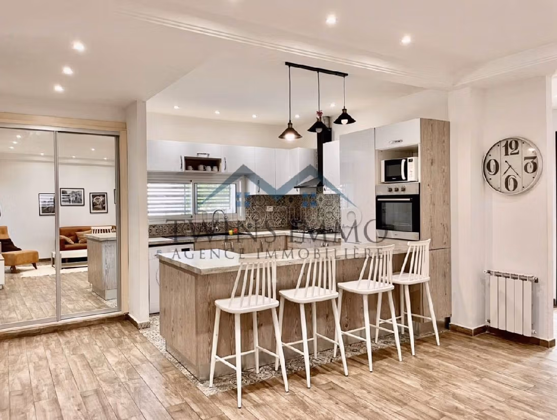 Affitta il tuo appartamento a La Marsa. 3 locali spaziosi. Ammobiliato