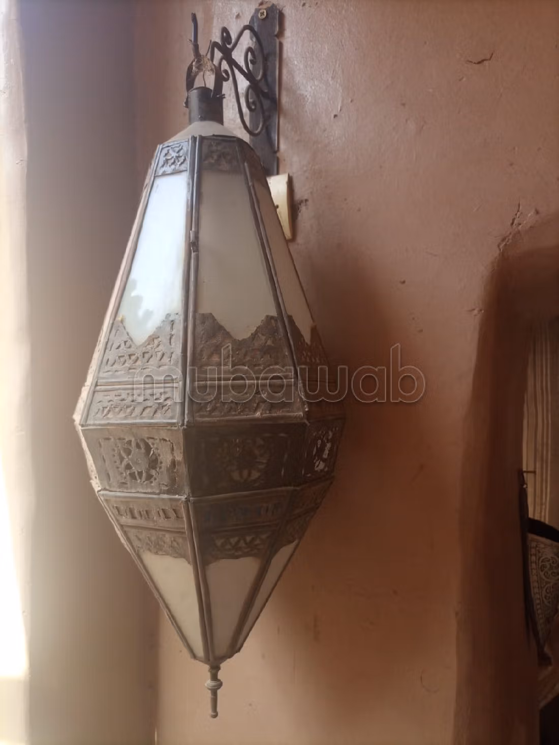 Lavish riad for sale in Agafay. 3 beautiful rooms. New furniture. 