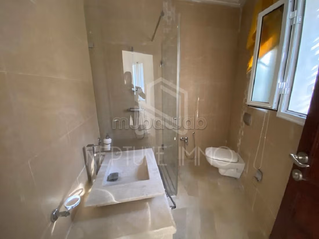 A louer villa avec piscine á Gammarth