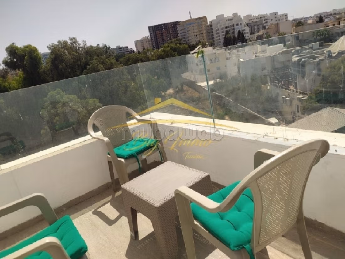 Location estivale Appartement luxueux S1 en face