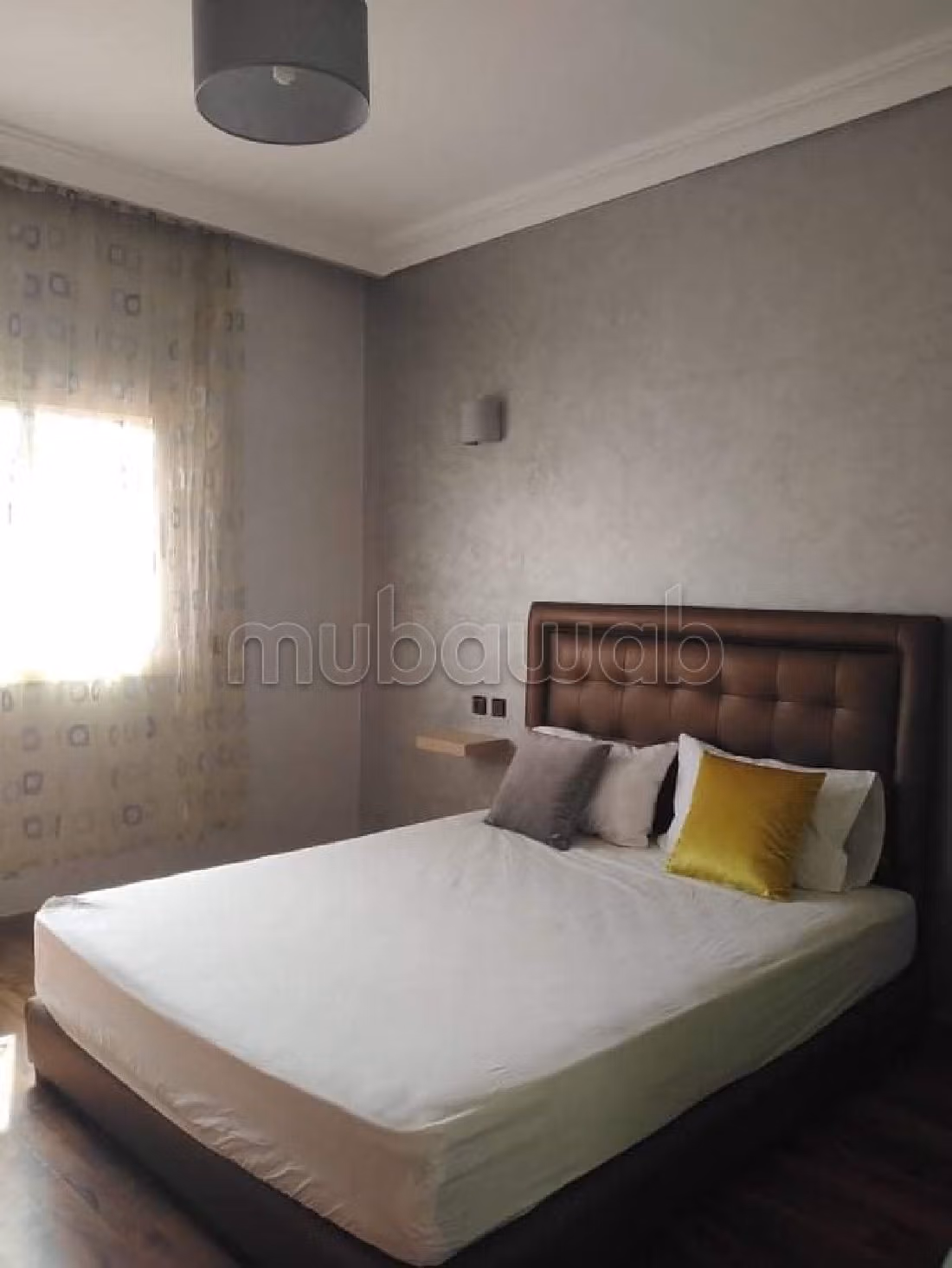 Nu te koop: villa's en luxe woningen. 3 Kamers. Volledig gemeubileerd