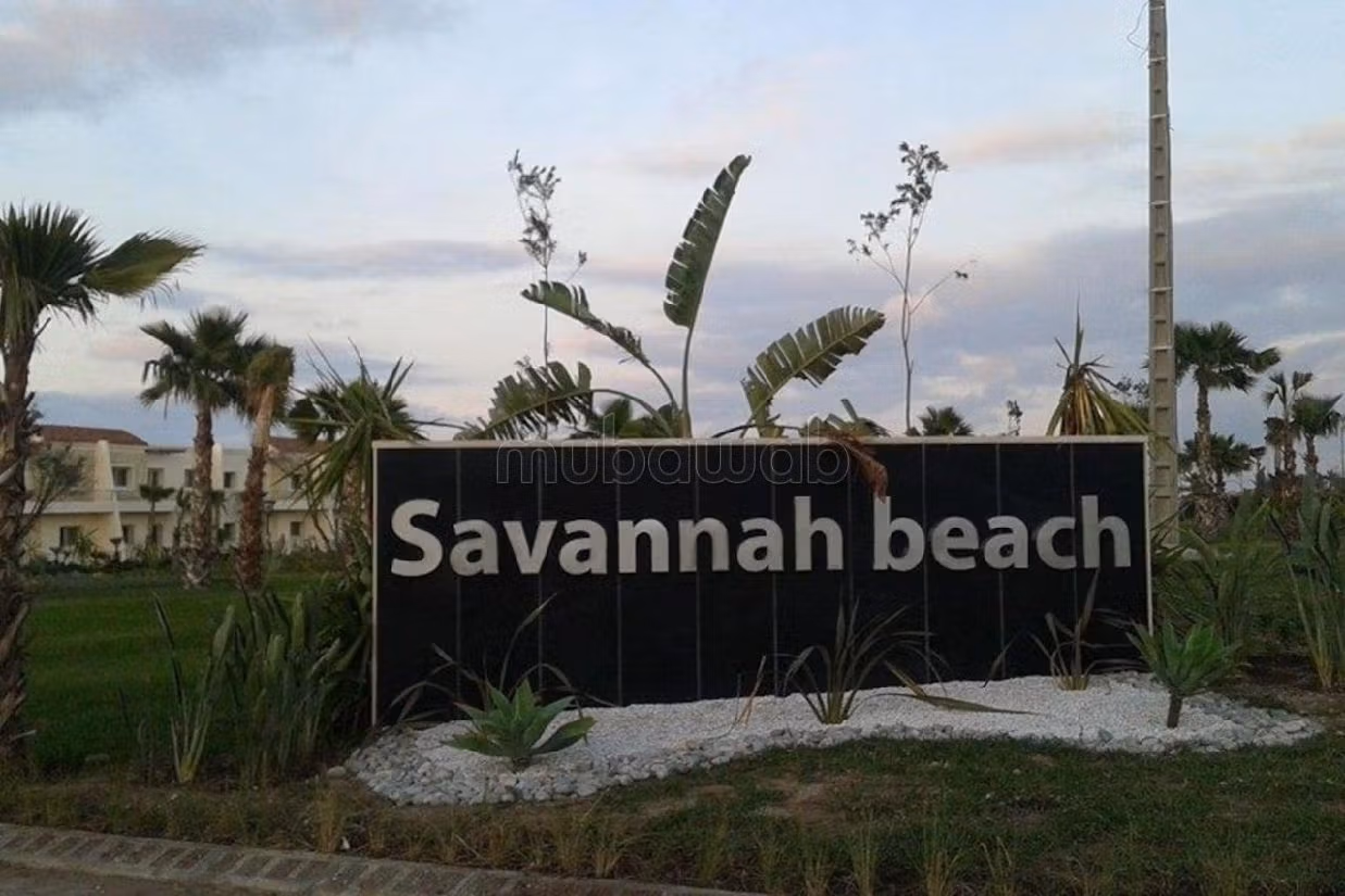 Nu te koop: villa's en luxe woningen. 3 Kamers. Volledig gemeubileerd