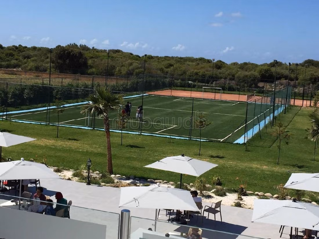 Nu te koop: villa's en luxe woningen. 3 Kamers. Volledig gemeubileerd