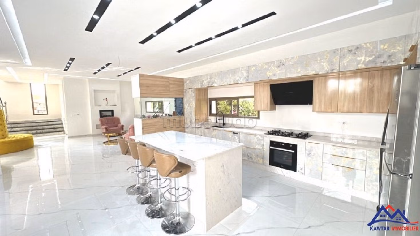 Villa de lujo en venta en Sidi Kaouki. 4 dormitorios. Plazas de parking y terraza. 