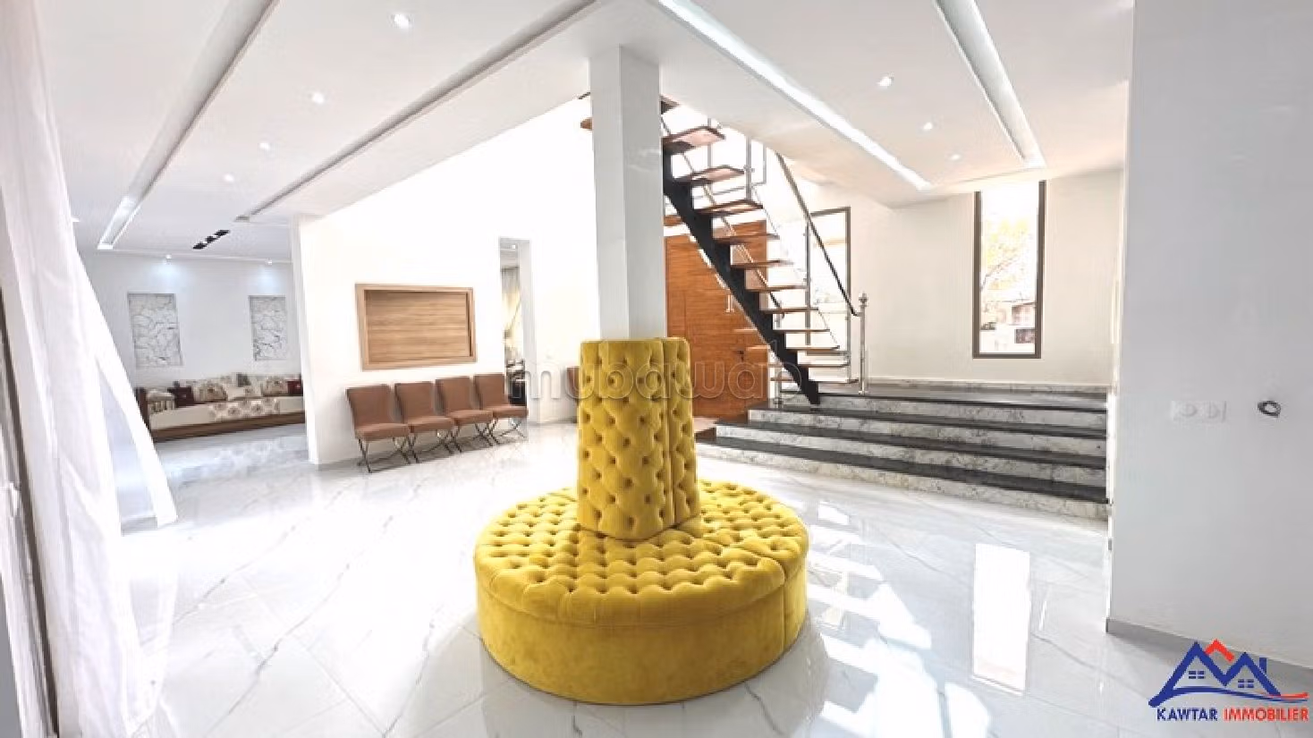 Villa de lujo en venta en Sidi Kaouki. 4 dormitorios. Plazas de parking y terraza. 