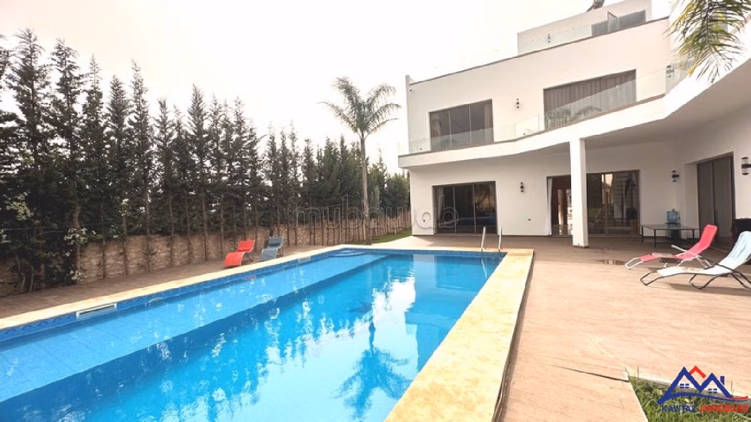 Villa de lujo en venta en Sidi Kaouki. 4 dormitorios. Plazas de parking y terraza. 