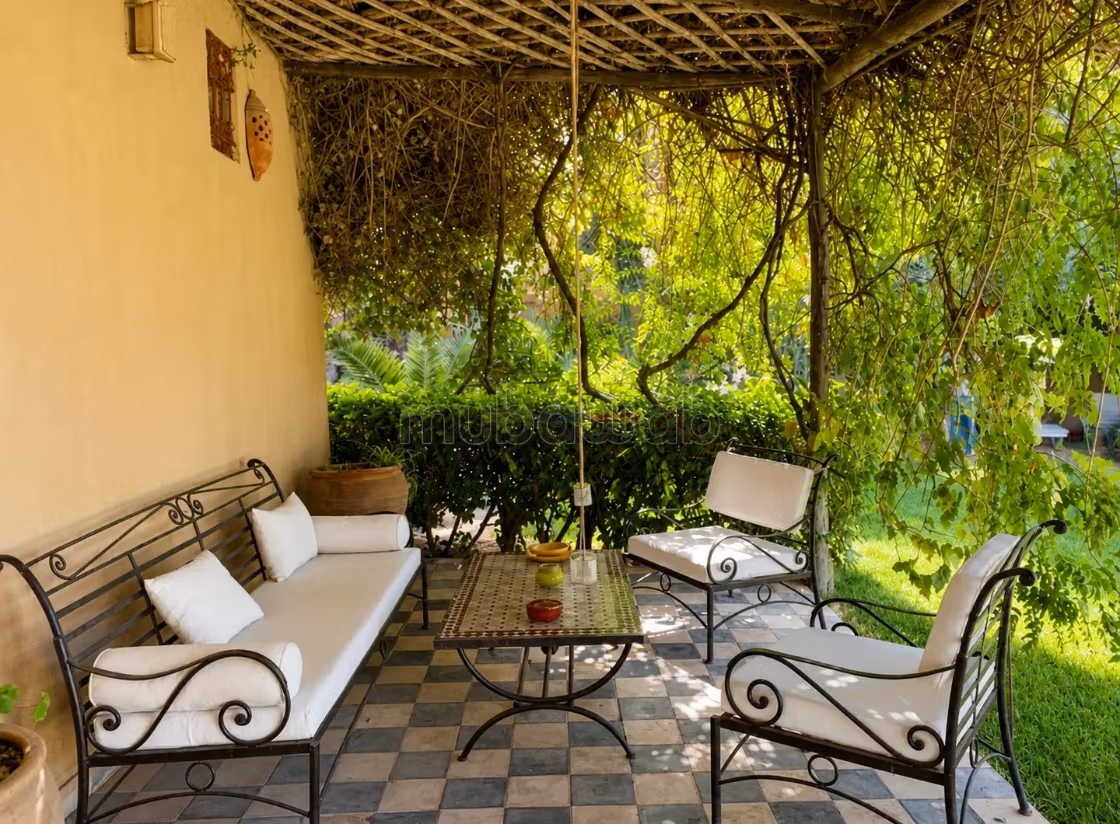 Kasbah con lago privato e giardini andalusi