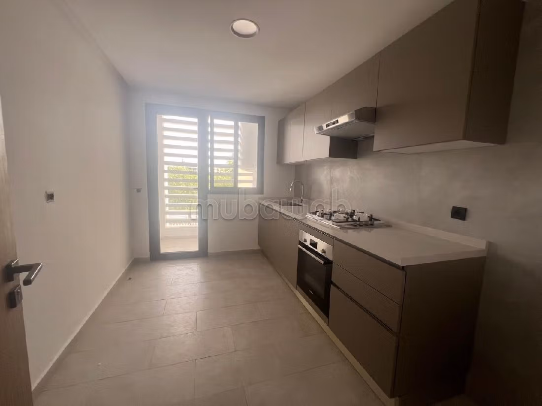 Appartement à louer à Bouskoura ville verte