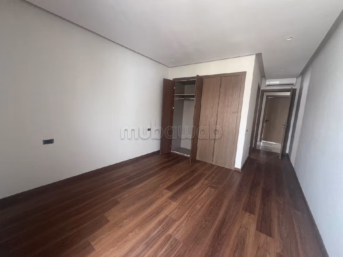 Appartement à louer à Bouskoura ville verte