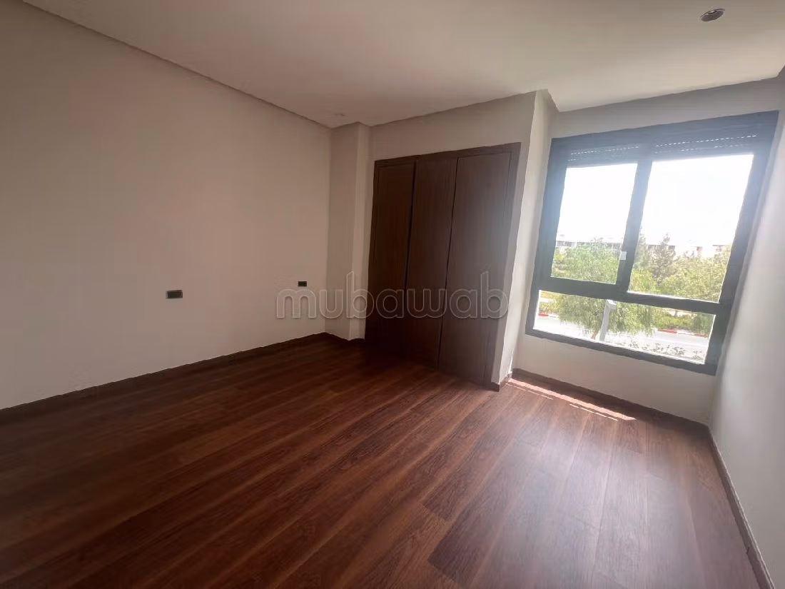 Appartement à louer à Bouskoura ville verte