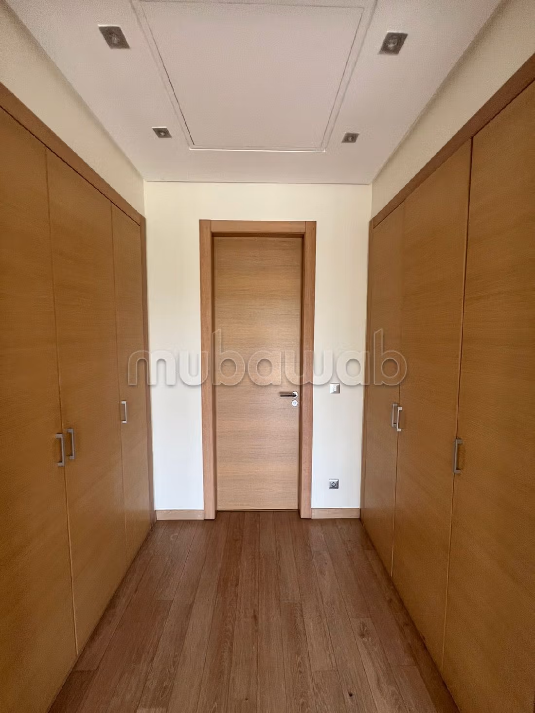 Villa à présitgia pour location avec piscine 348m²