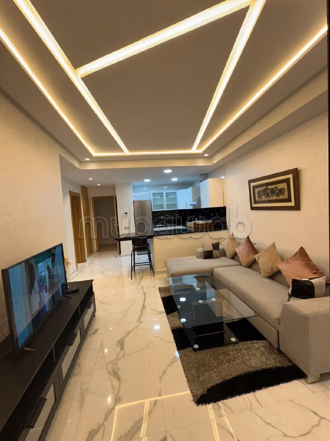 شققة مع المسبح للكراء اليومي ب طنجة سيتي سنتر. 1 جزء. موقف للسيارات وحديقة