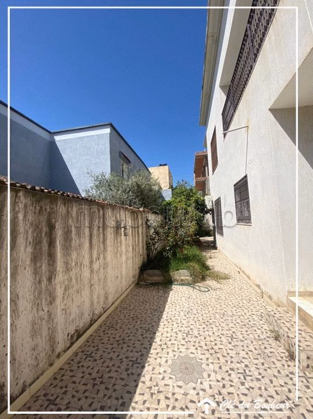 Superbe villa avec deux étages indépendants