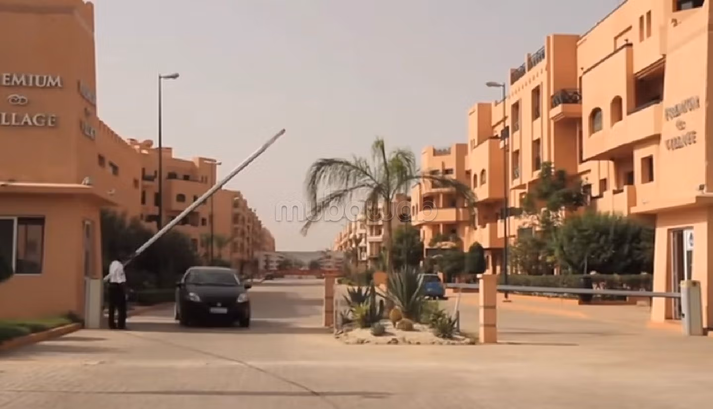 شقق للكراء بطريق الدارالبيضاء. 2 غرف جميلة. صالون مغربي تقليدي ، إقامة آمنة