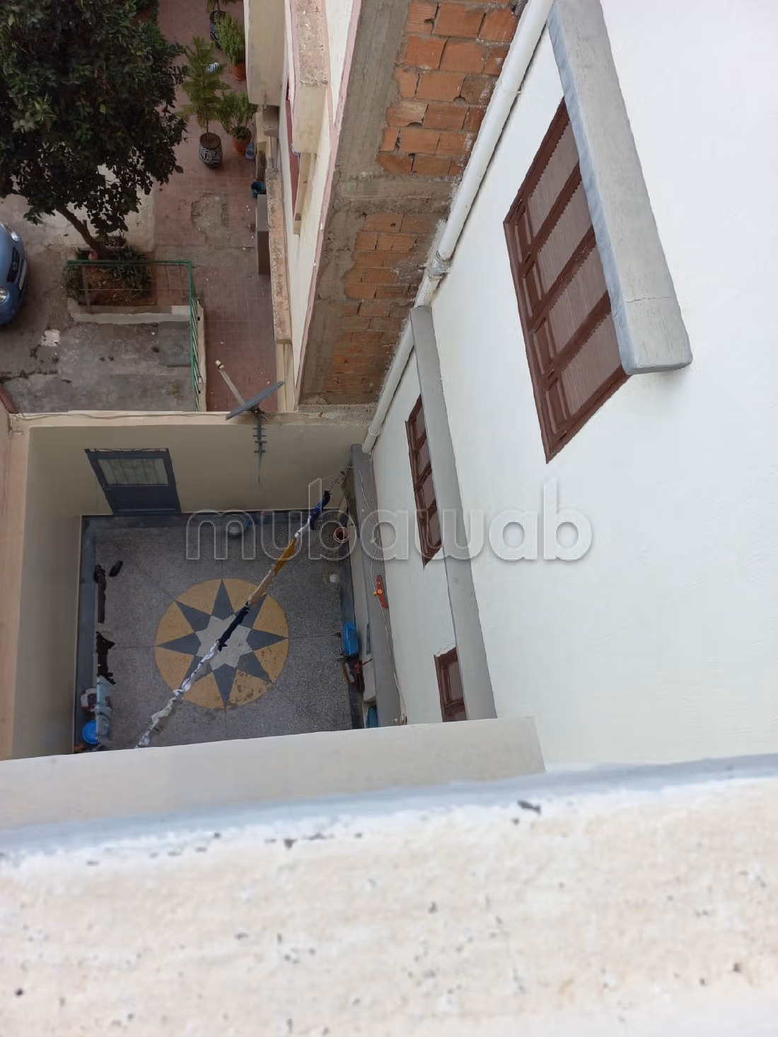 Find an apartment to buy in Hay Ach-chbanat. 2 beautiful rooms. Property with swimming pool. 