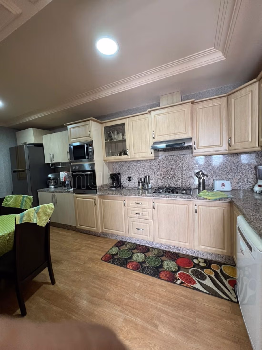 Appartement meublé quartier les hôpitaux 3 ch