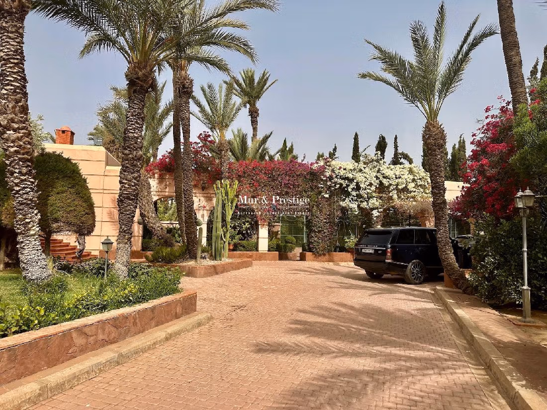 Circuit Palmeraie – Maison de Caractère à Vendre 