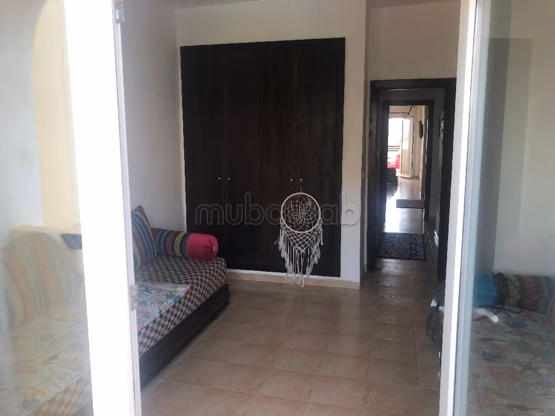 Bonito piso en venta. Gran superficie 119 m². Sistema de antena parabólica y residencia segura