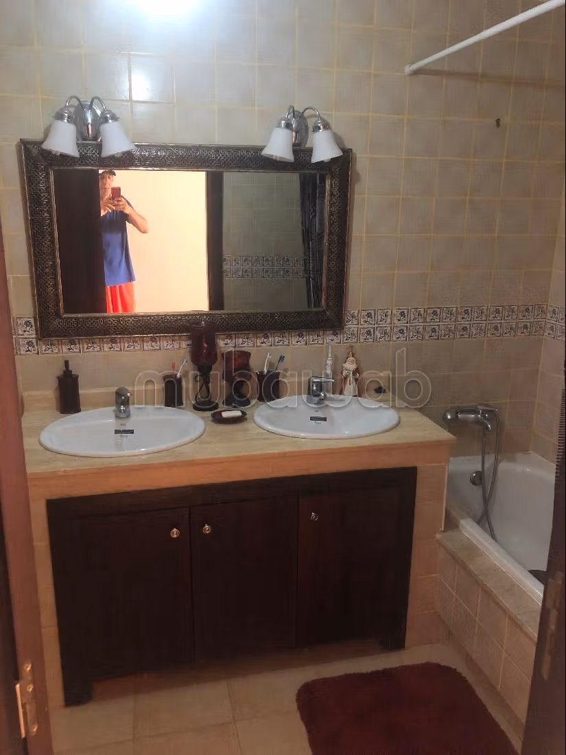 Bonito piso en venta. Gran superficie 119 m². Sistema de antena parabólica y residencia segura