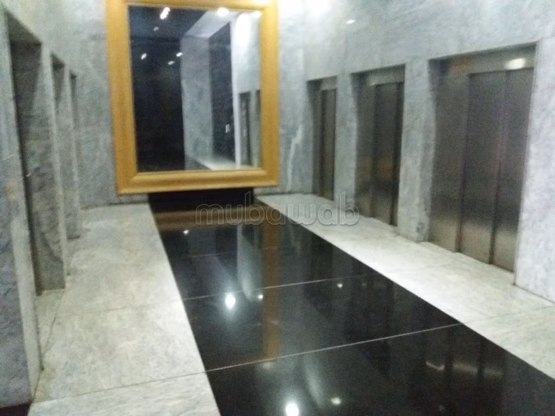 Plateau bureau immeuble tres haut standing