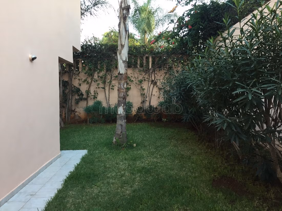 Très jolie maison à Oasis à louer — 6