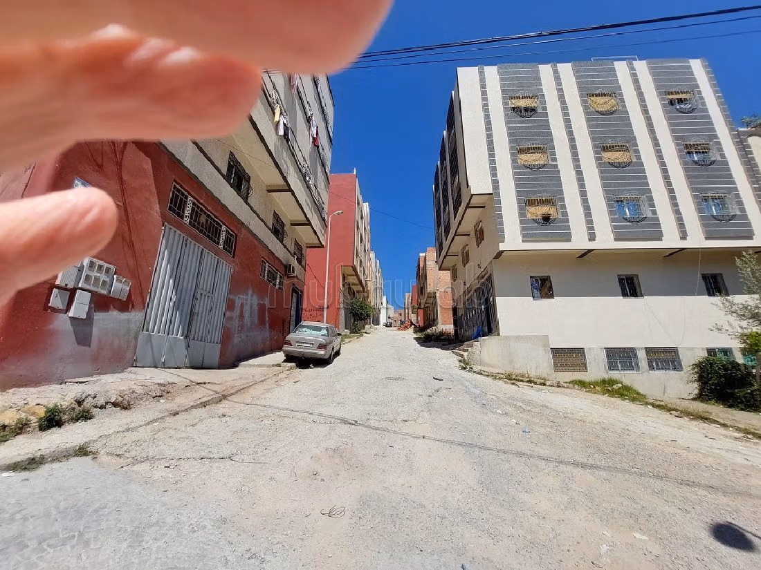 أرض للشراء ب الجيراري. المساحة 120 م². 