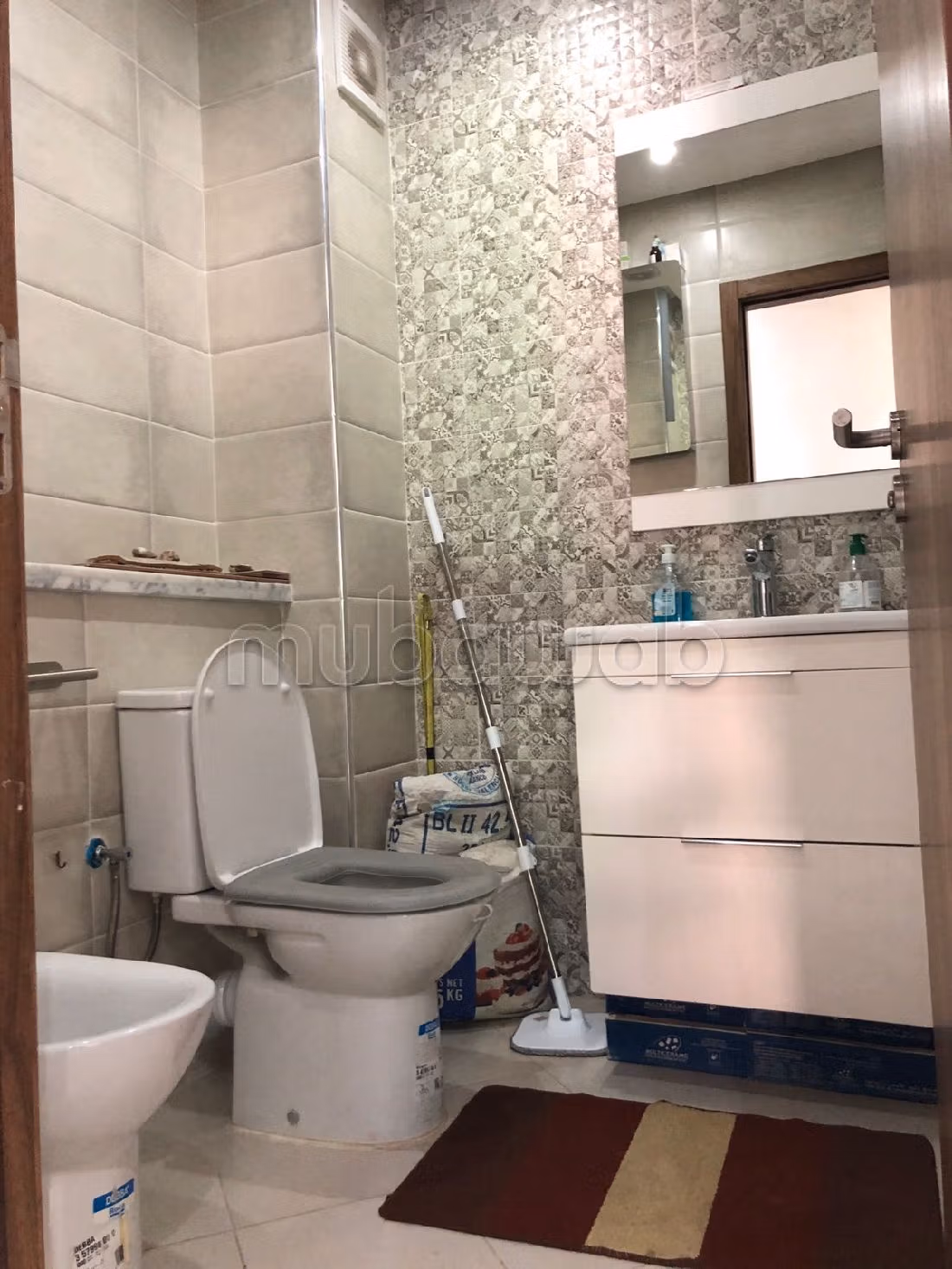 Bonito piso en venta en Azib Haj Kaddour. Superficie de 80 m². Ascensor. 