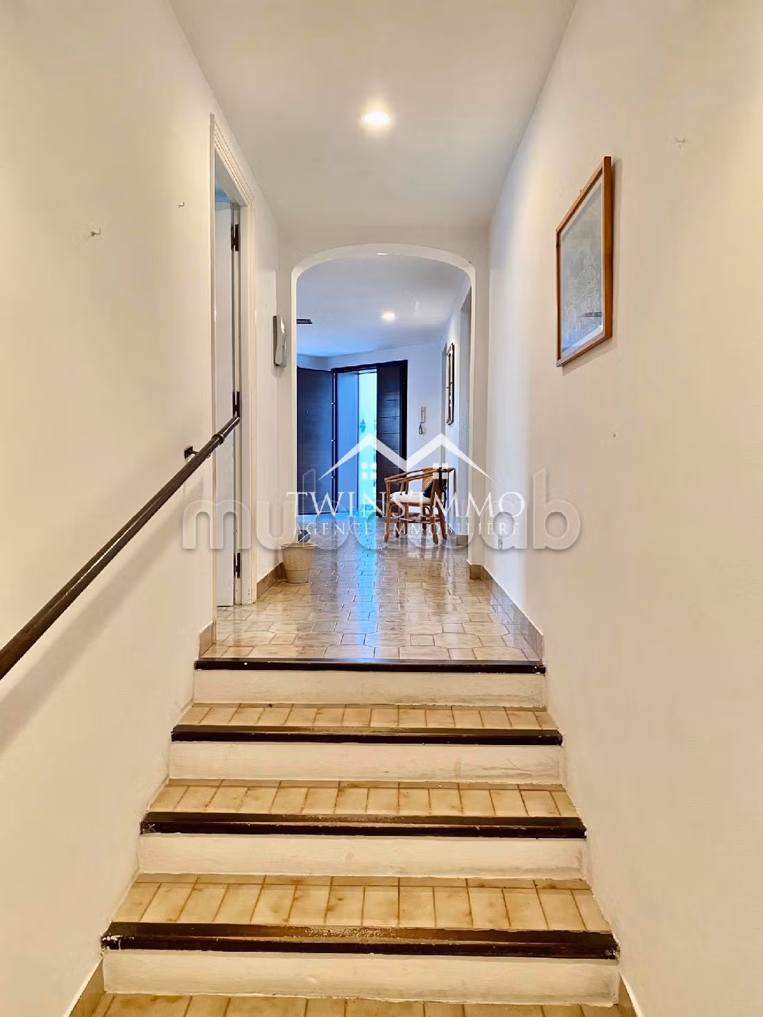 Bellissima casa in affitto a Gammarth Supérieur. 4 camere. Giardino e posto auto