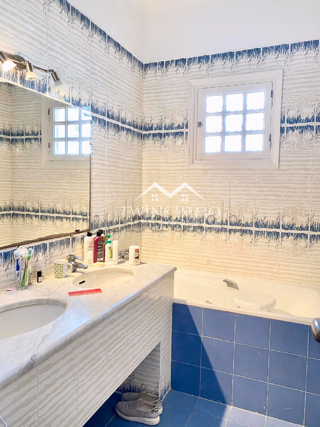 Bellissima casa in affitto a Gammarth Supérieur. 4 camere. Giardino e posto auto