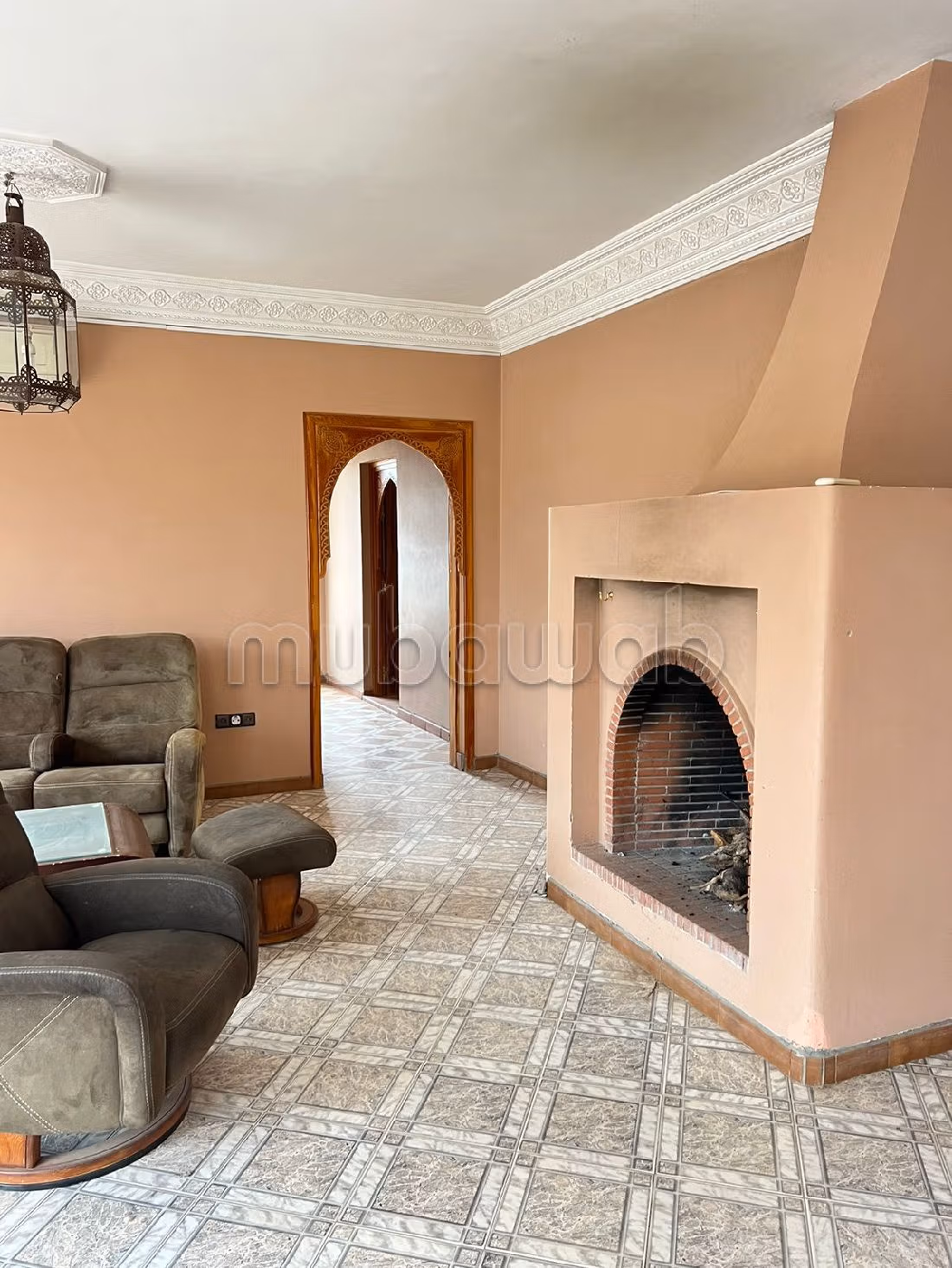 Te koop: boerderijen in Route de l'Ourika. Totale oppervlakte 10000 m². Beveiligingssysteem. 