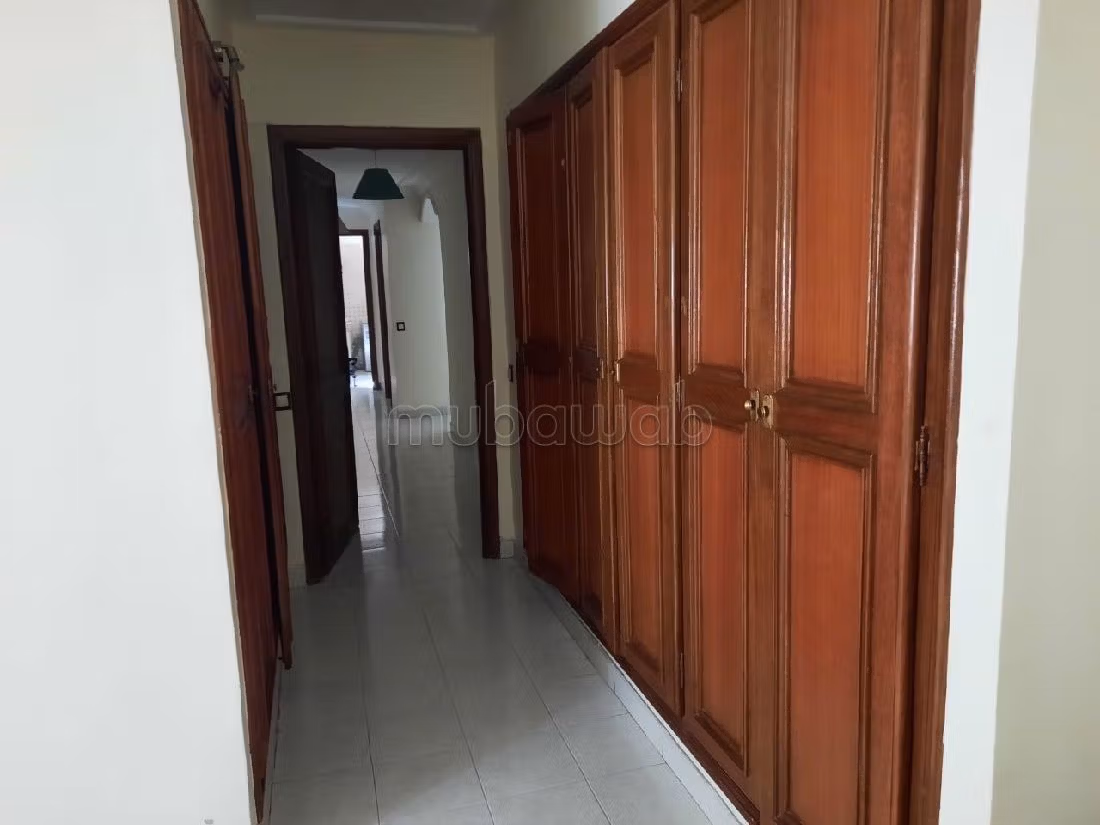 Bel appartement a vendre 158 m² près 2 Mars