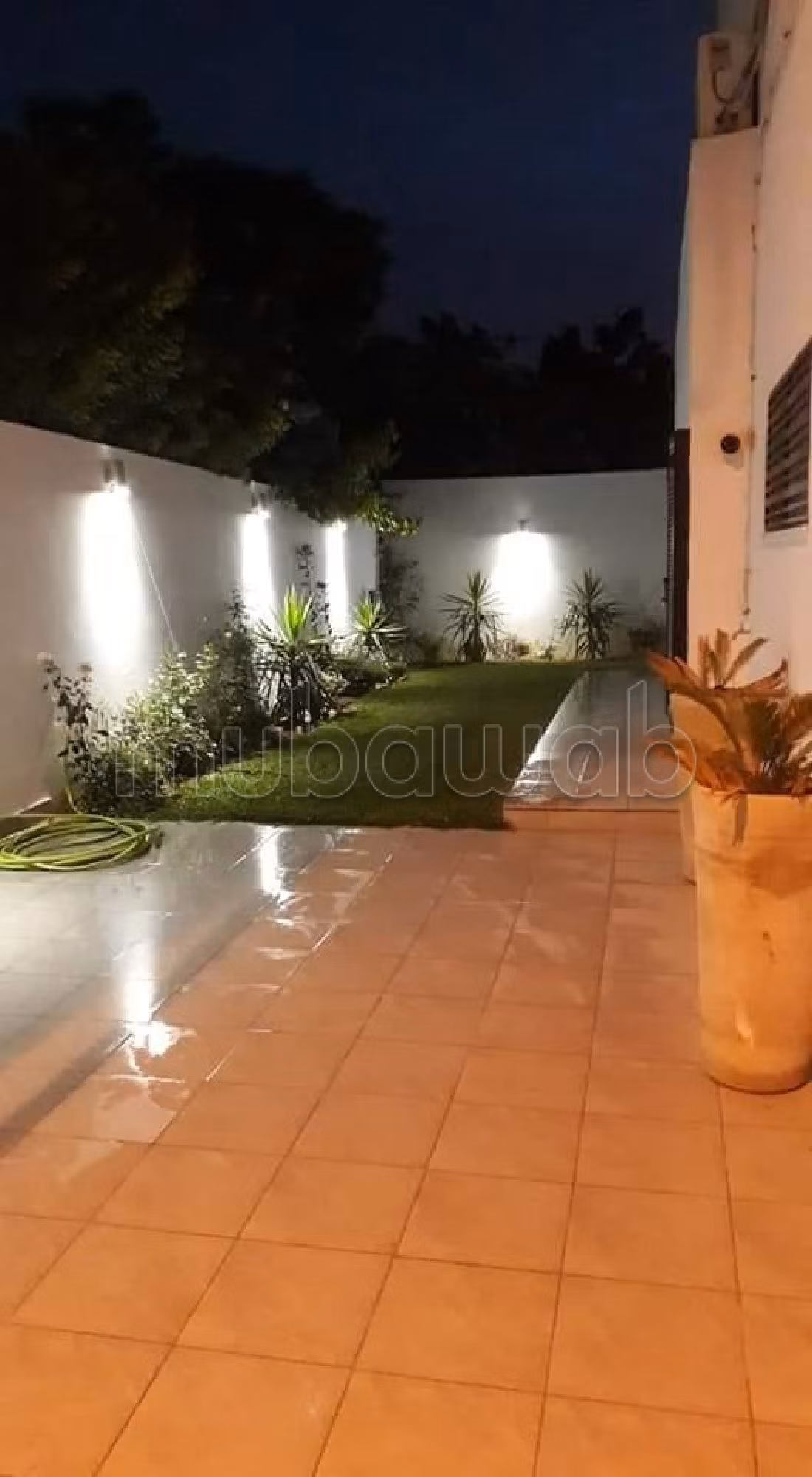 Beautiful villa for rent in La Marsa. 3 large rooms. Dressing room. 