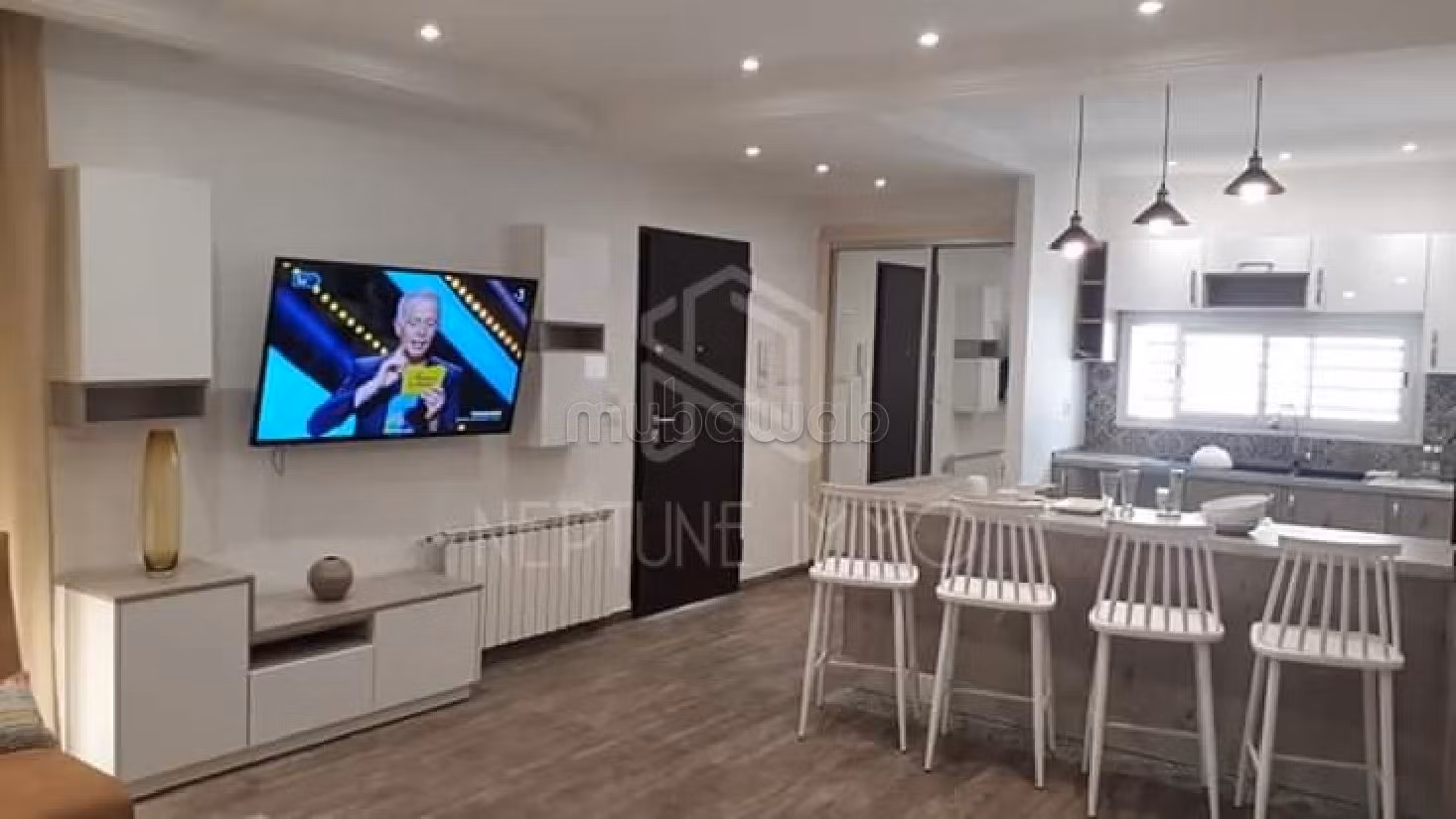 Beautiful villa for rent in La Marsa. 3 large rooms. Dressing room. 