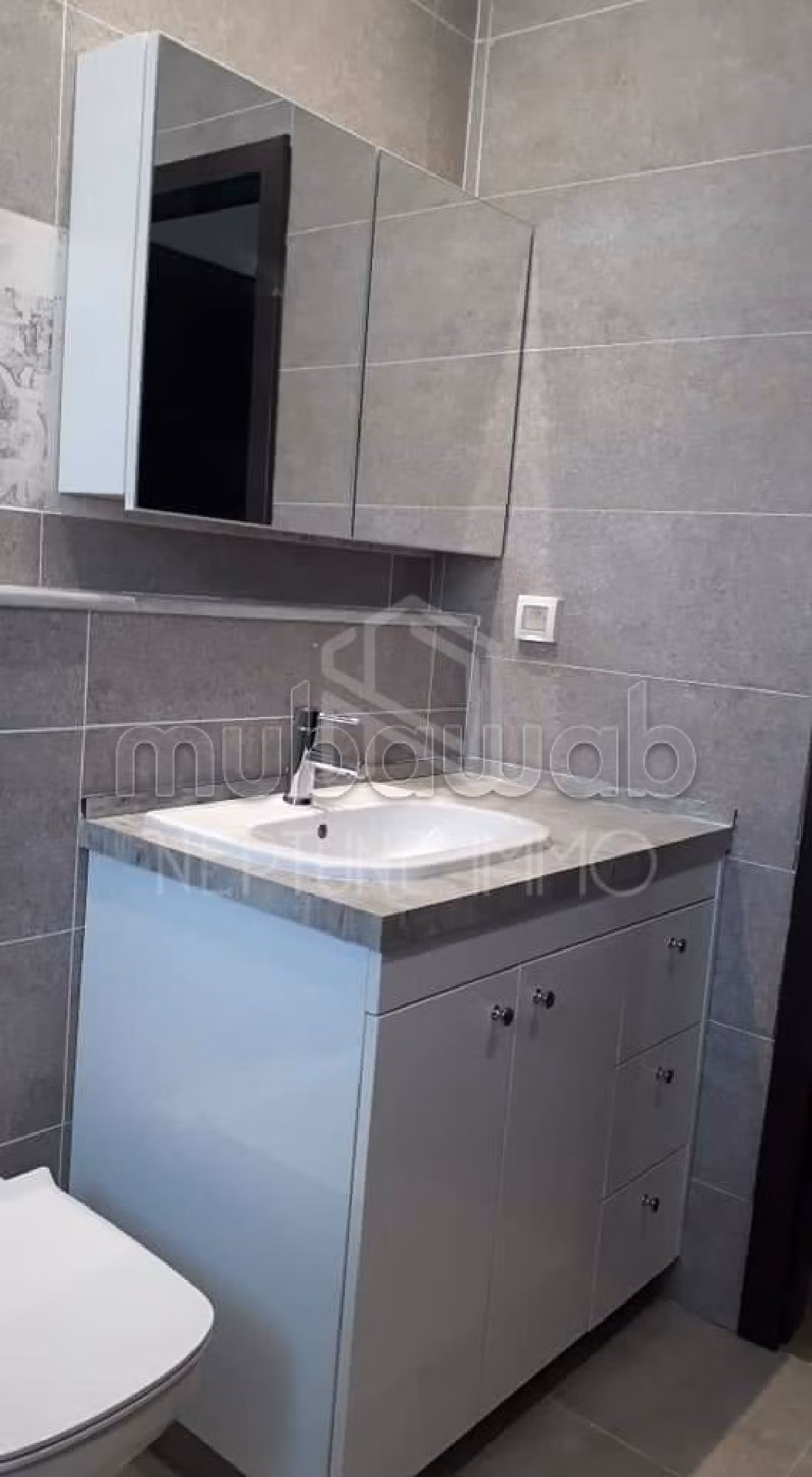 Beautiful villa for rent in La Marsa. 3 large rooms. Dressing room. 