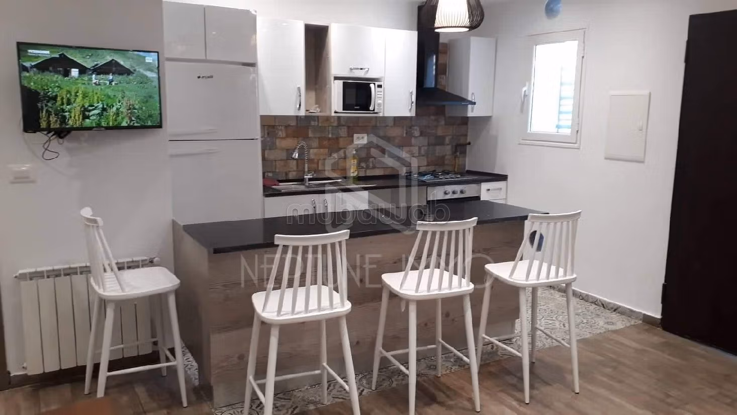 Beautiful villa for rent in La Marsa. 3 large rooms. Dressing room. 