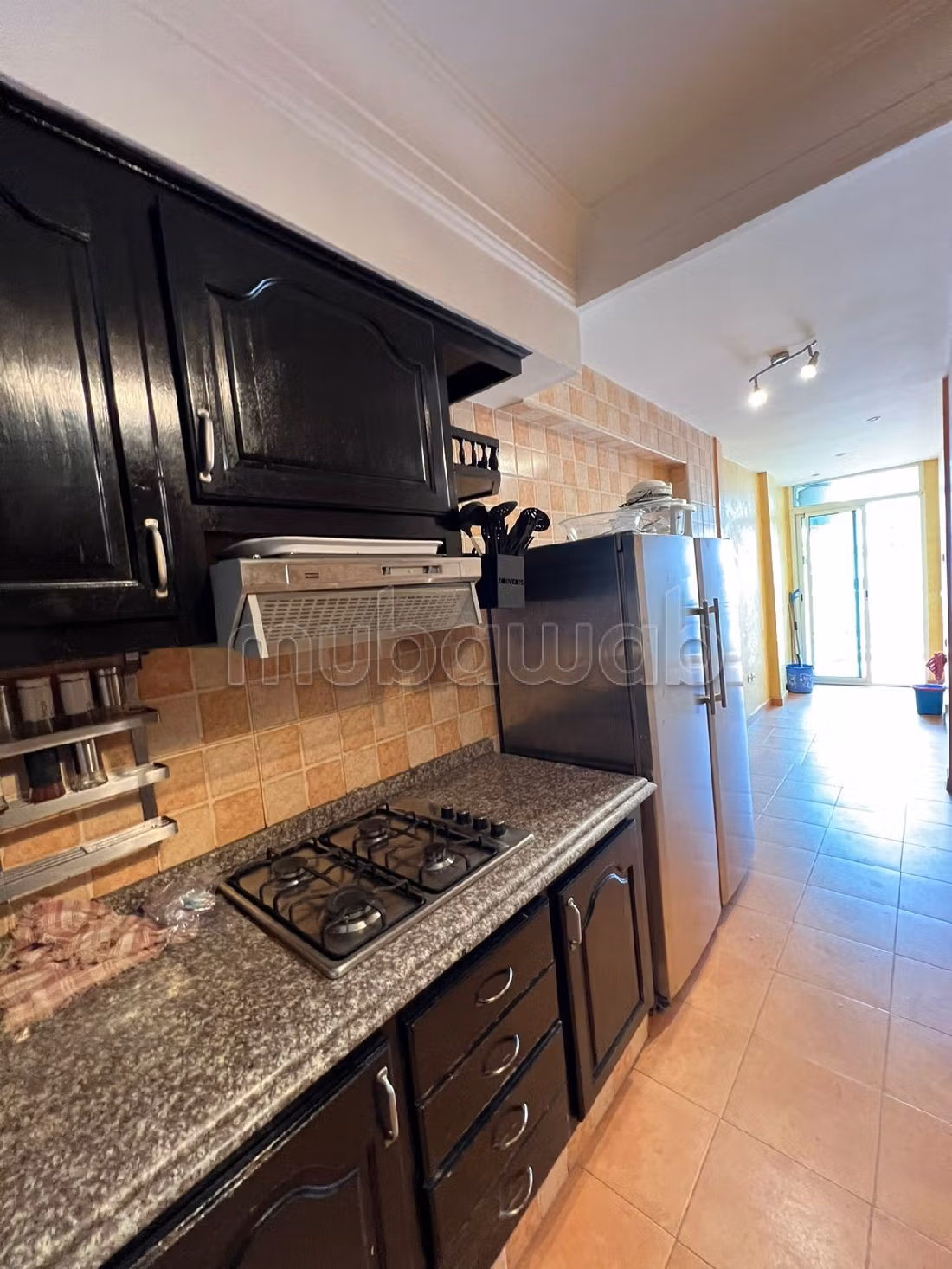 شقة للشراء بمرس السلطان. 2 قطع كبيرة. 