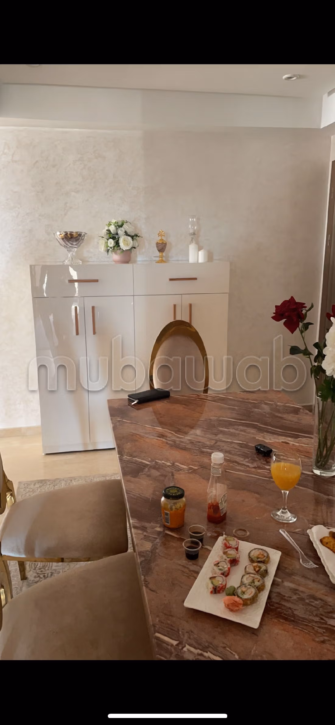Vente d'un bel appartement à Quartier Bachkou. 5 grandes pièces. Meublé — 6